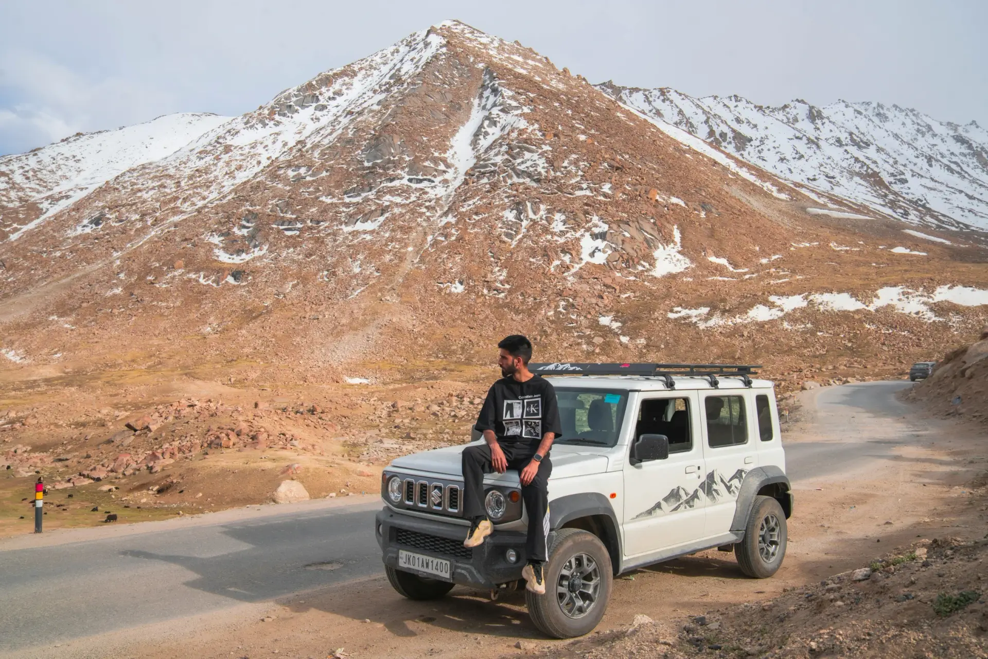 Leh Ladakh — Magnetic Hill